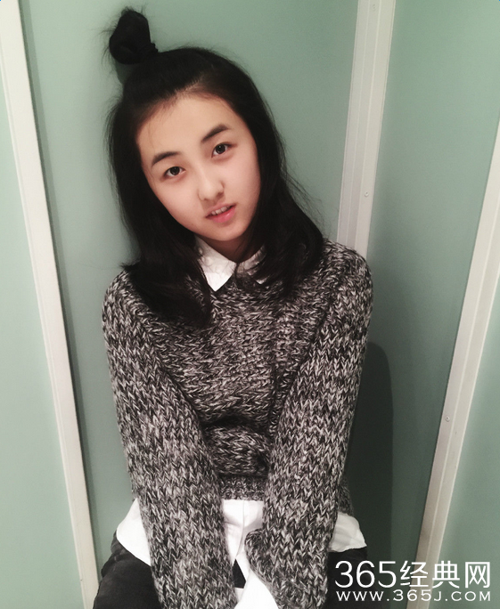 小别离方朵儿饰演者张子枫个人资料