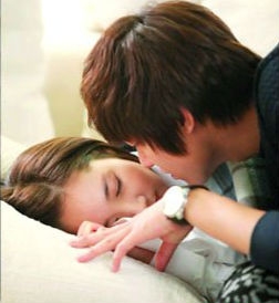 李敏镐抽烟吻朴敏英 李敏镐朴敏英为何分手