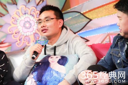 《四大名助》男子痴恋baby 因其结婚绝食7天