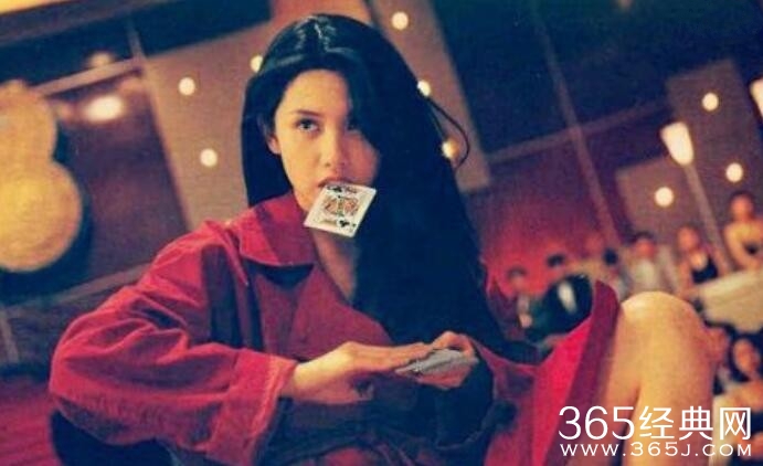 揭秘十大老牌三级艳星命运 出卖肉体博上位晚景凄凉