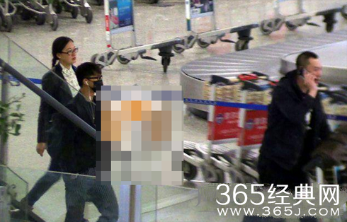 韩庚被曝与李冰玉已分手 上海约会神秘美女