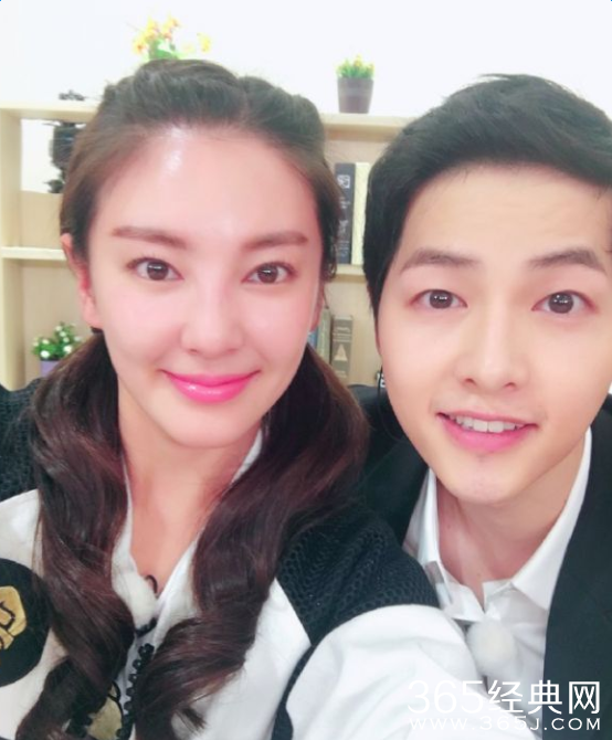 张雨绮宋仲基合照神撞脸乔妹 跑男4宋仲基这期播出时间