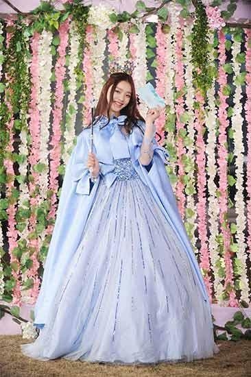 《奔跑吧兄弟》第四季今晚baby贾玲争公主桂冠泥地混战 郑恺遭痛打