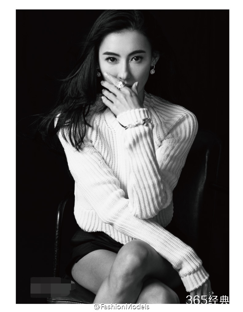 美回来！张柏芝大秀蛮腰 灿笑嫣然心情靓