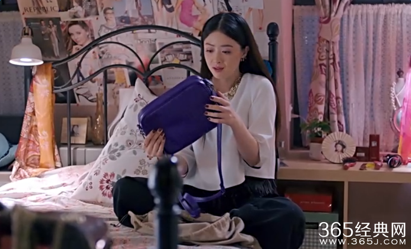 欢乐颂第12集中王柏川送樊胜美的包是什么牌子的