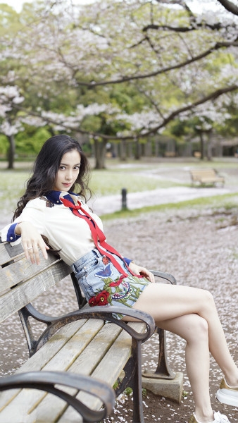 美哭了！Angelababy日本樱花写真曝光