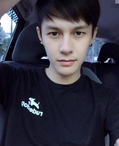 泰国男子马克男装女装对比照 男帅女美