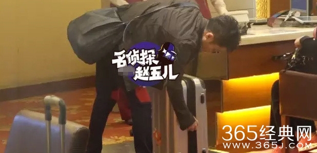 要办喜事啦！撒贝宁带外籍妻子李白回老家