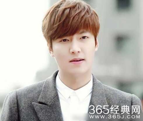 《金星秀》手撕萨顶顶话筒拿反假唱