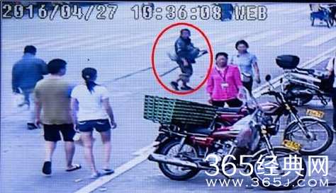 广州南沙鱼窝头大道大利家百货男子被割喉现场照