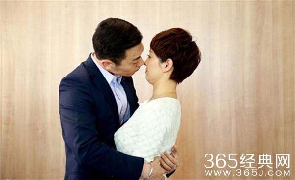 《欢乐颂》蒋欣被爆露点 樊胜美霸气侧漏