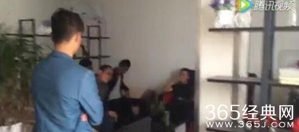 建湖裴刘小学老师殴打学生 孩子回家后脸都肿了