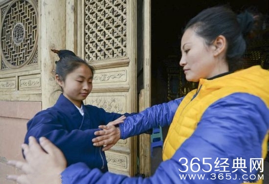 女子毕业后出家 成全真教龙门派