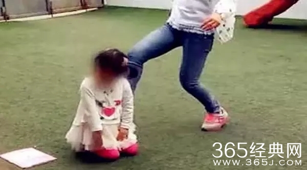 新乡育才幼儿园金桔班小朋友无一幸免全被打