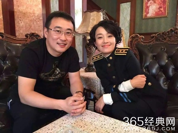 文章自导自演谍战剧开机 马伊琍着民国警服亮相