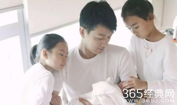 佟大为关悦第三胎得子 两女相伴画面温馨