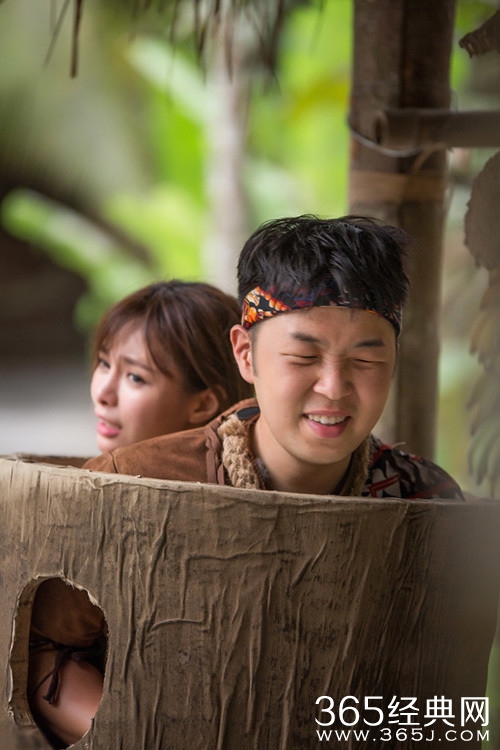 《全员2》杜海涛沈梦辰情侣档上线 亲密互动