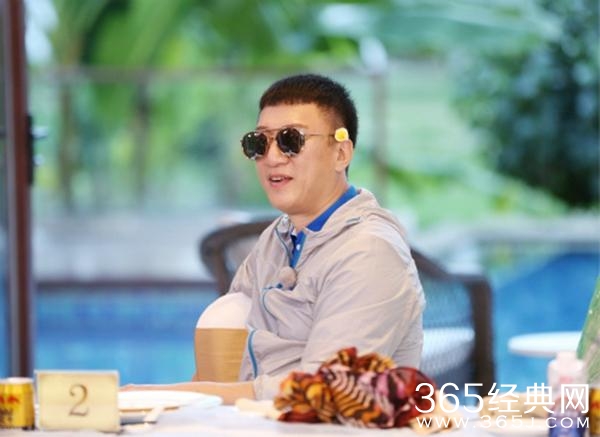 《极限挑战》2百元穷游历险 孙红雷变“孙彩雷”受期待