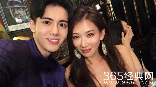 林志玲着低胸裙合影有亮点 深邃事业线超抢镜