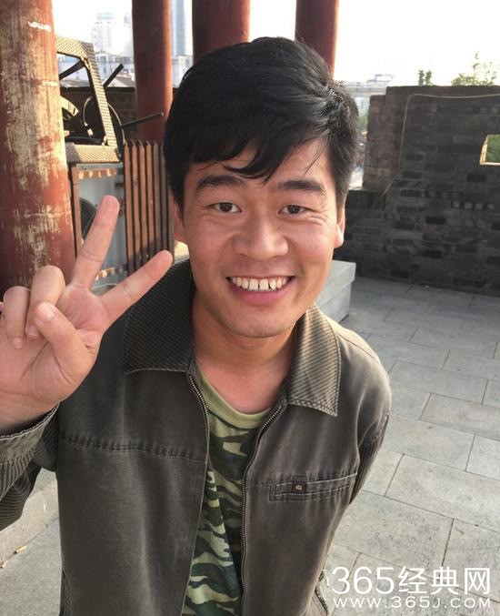 群众演员神撞脸陈赫王宝强结合体