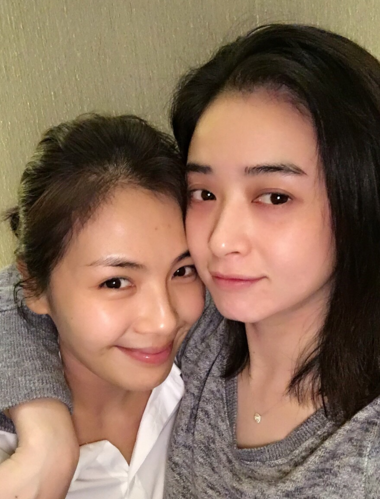 《欢乐颂》五美私下交情好 吃火锅玩亲亲各种嗨