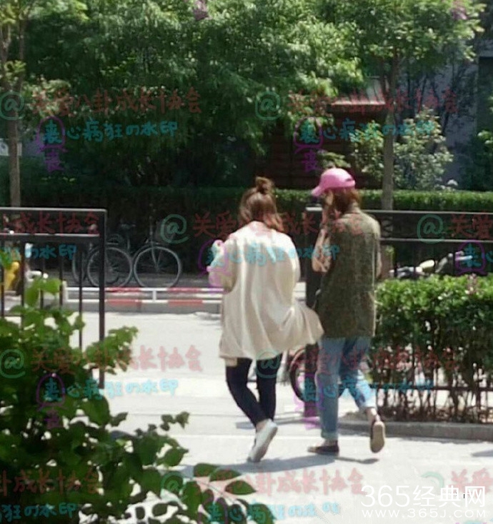 网曝郑爽现身医院 因厌食症做心理咨询