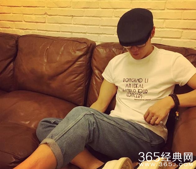 猝不及防！杨丞琳李荣浩公开微博互动