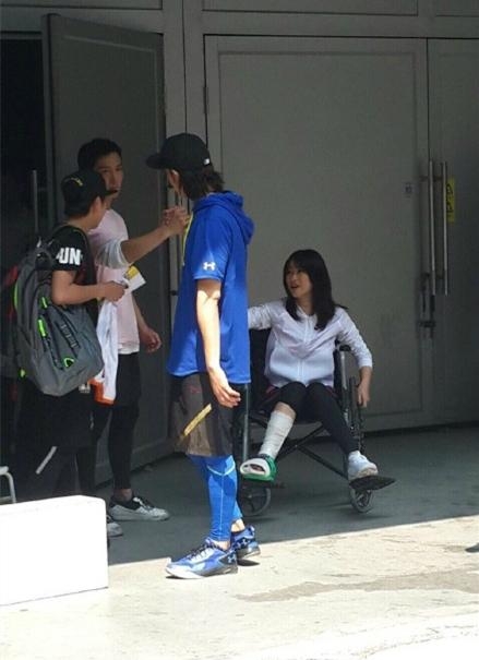 网曝朱珠诈伤，是真“敬业”还是真“作秀”？