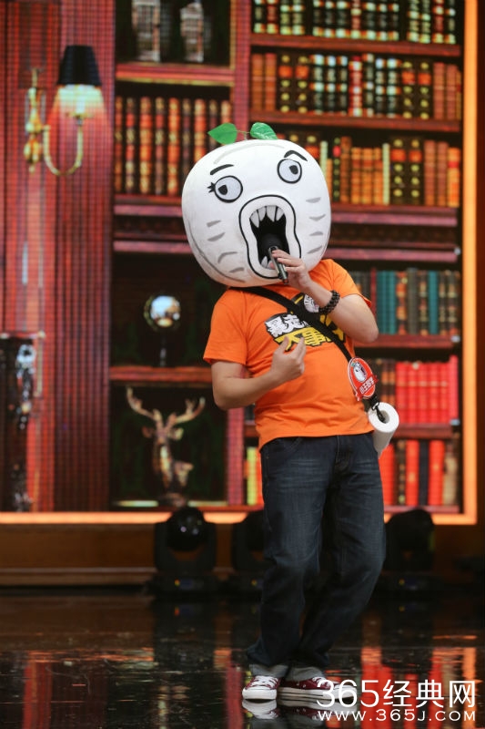 《天天》迎最大牌网红王尼玛 汪涵称相见恨晚