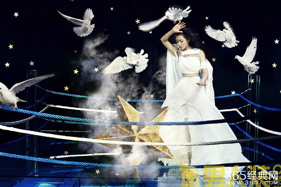 张天爱登《男人装》演绎另类性感