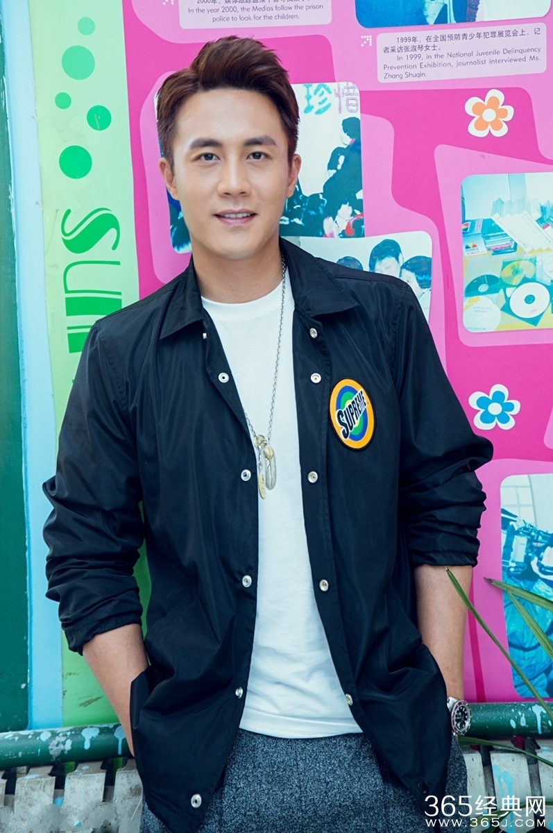 杜淳生日遭粉丝催婚 自称35岁有点想脱单