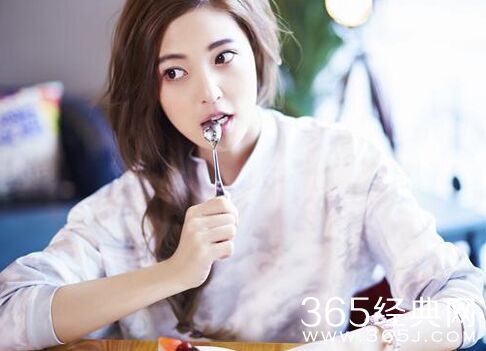 锦绣未央女主丫鬟君桃比李未央还美