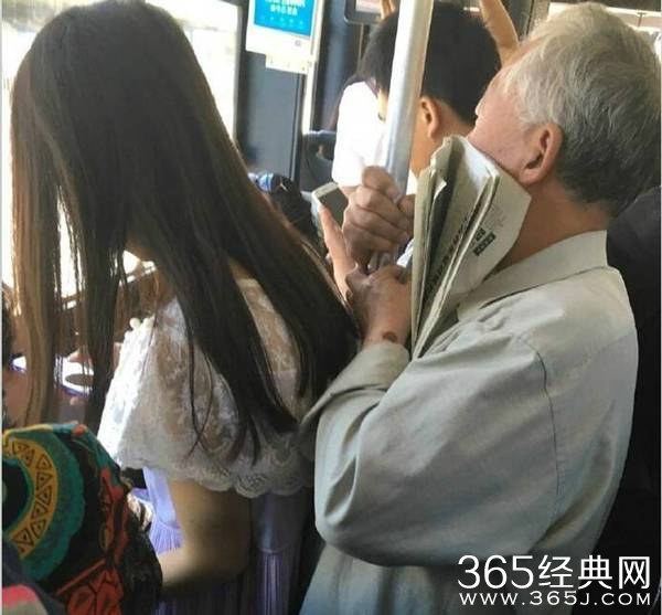 北京663路公交车老流氓乱摸女生照片汇总