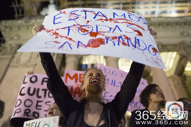 罪！巴西少女遭33名男子下药轮奸引民众愤怒