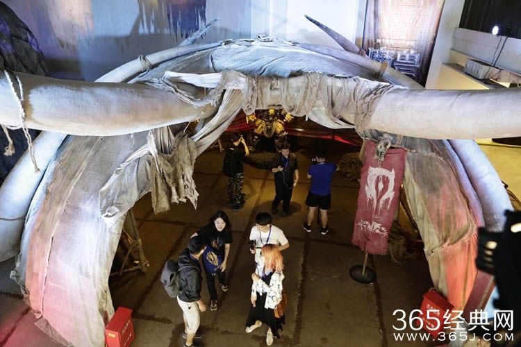 《魔兽》即将上映北京办奇幻主题展