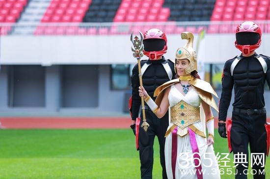 告别降头 《全员2》叶璇变话最多仲裁女神