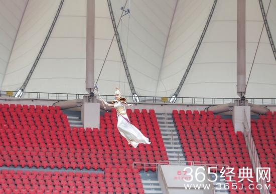 《全员加速中》第二季叶璇加盟 高冷女神变话唠