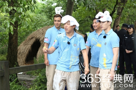 《极限挑战》张艺兴身高缩水 揭张艺兴真实身高