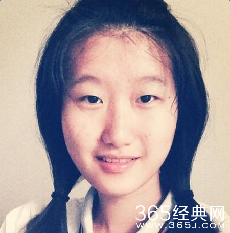 北京高考文理状元俞笑周展平资料照片及高考分数