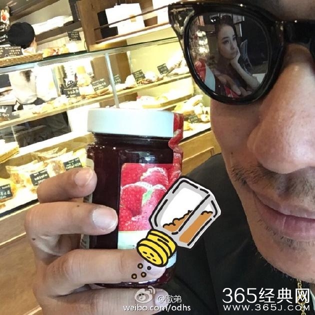 欧弟耍心机秀妻子 秀恩爱狂发狗粮