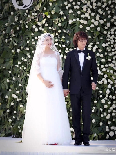 沈眉庄挺孕肚大婚 已怀孕6个月