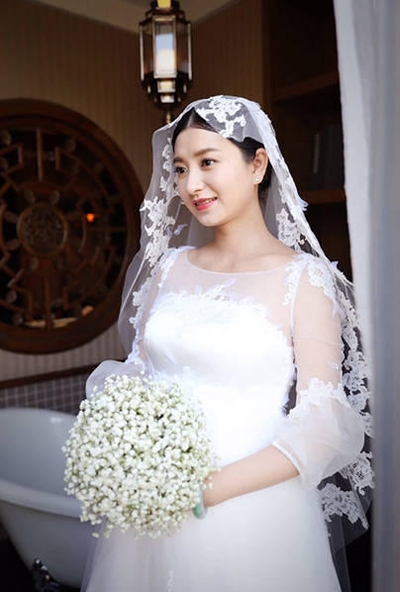 沈眉庄挺孕肚大婚 已怀孕6个月