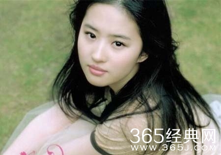 网曝刘亦菲是变性人的证据 看完居然相信了