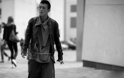 陈冠希近照显苍老 岁月无情冠希依旧