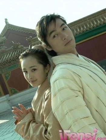 杨幂从来不参加别人婚礼 竟是因为胡歌？