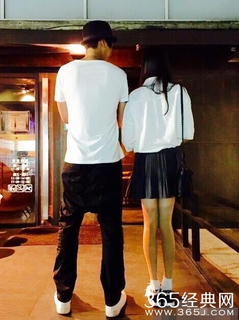 苏见信与女儿合照 16岁一米八