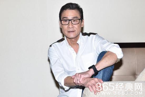 梁家辉自曝家庭和睦：30年没吵过架