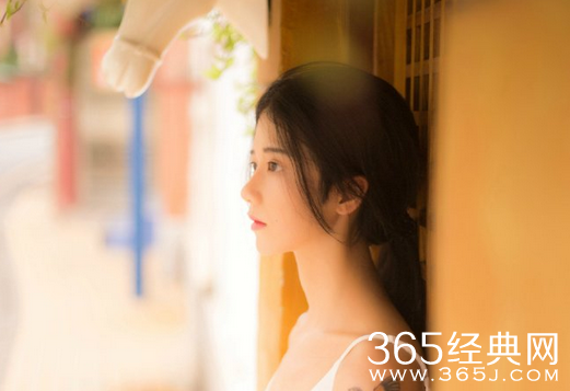 一个人的未来，没有谁可以施舍给你