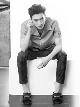 张艺兴要当广场舞领舞 网友直呼最帅领舞