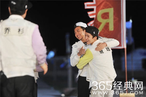 《跑男4》收官 邓超成“最强者”网友齐呼感动不舍